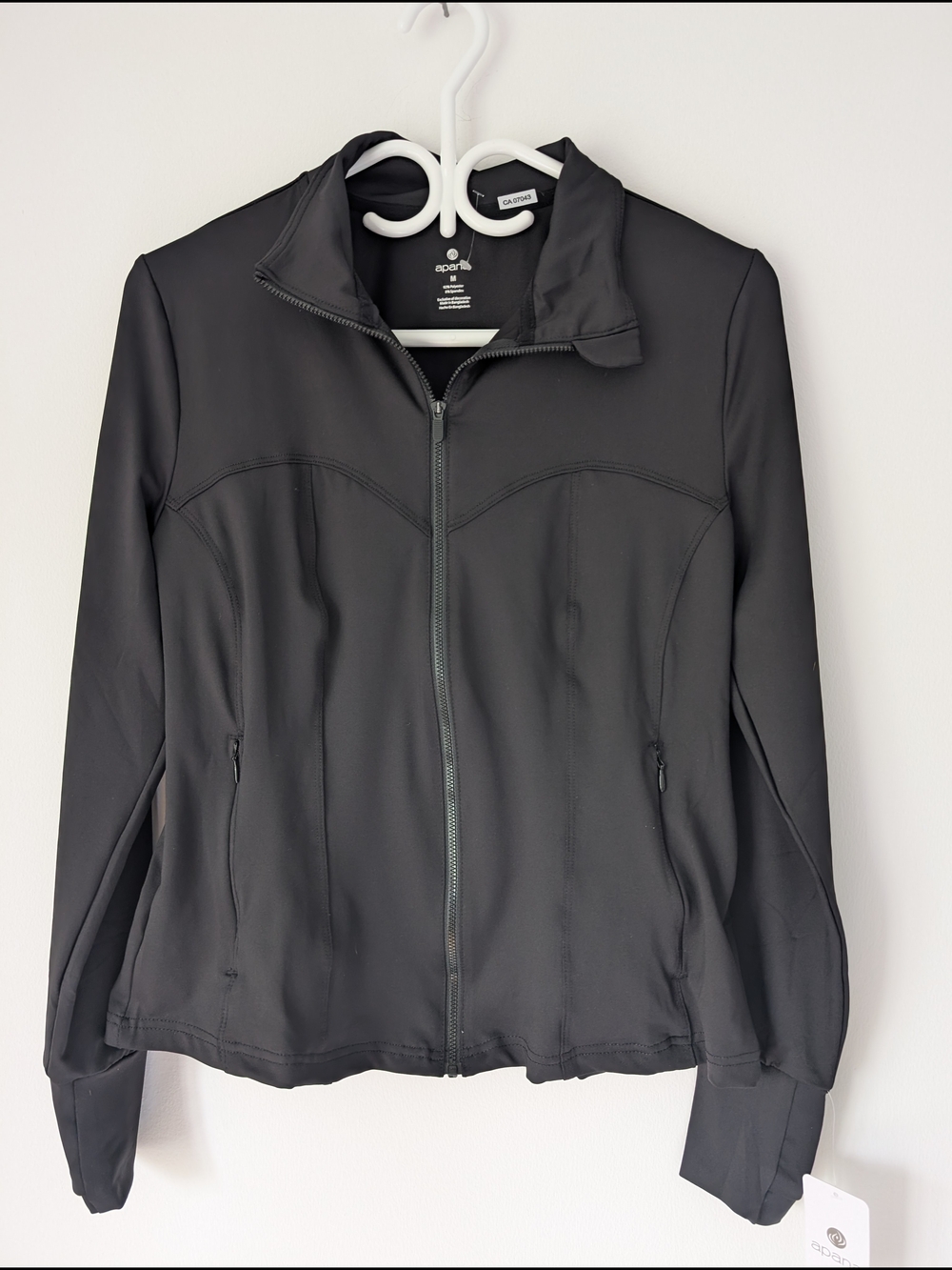 NWT Apana Women's Black Yoga Jacket - Size M